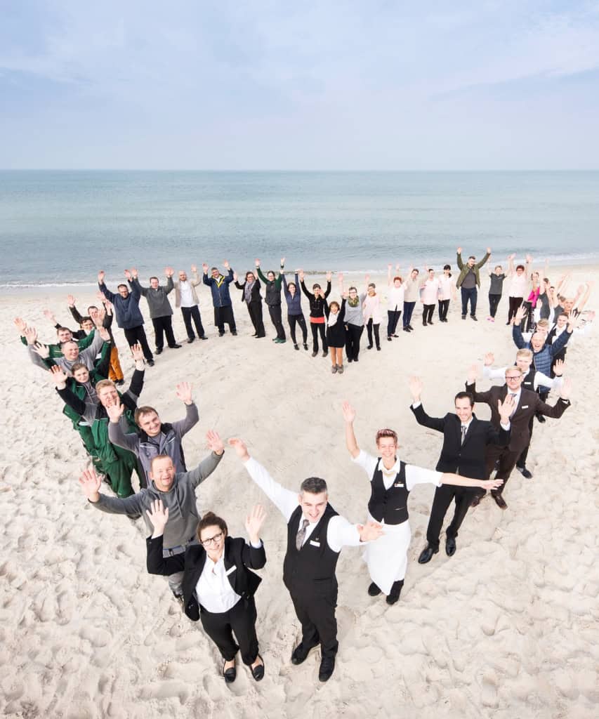 Fischland & Dünenmeer Team am Strand